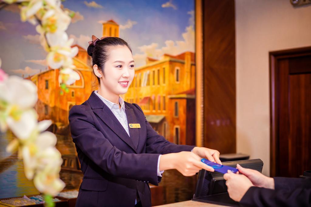The Royal Marina Plaza Hotel Γκουανγκζού Εξωτερικό φωτογραφία